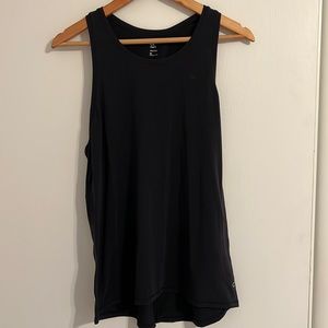 GapFit Breathe Tie Back Tank Top